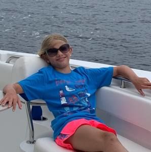 Meet your Posher, Lauren